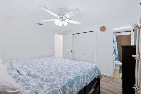 Villa ou maison à vendre à Largo, Floride: 3 chambres, 100.52 m2 № 2406247 - photo 14