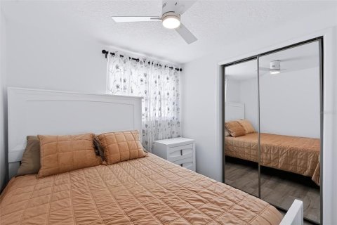 Villa ou maison à vendre à Largo, Floride: 3 chambres, 100.52 m2 № 2406247 - photo 19