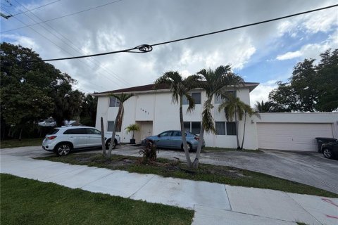 House in West Palm Beach, Florida 5 bedrooms, 375.79 sq.m. № 2093715