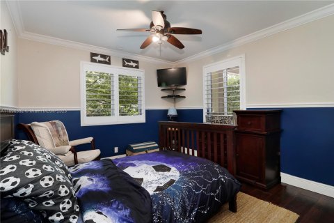 Снять в аренду виллу или дом в Саут-Майами, Флорида 4 спальни, 251.95м2, № 1948678 - фото 22