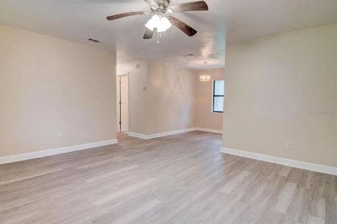 Casa en alquiler en Alachua, Florida, 2 dormitorios, 102.56 m2 № 1721579 - foto 7