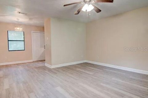 House in Alachua, Florida 2 bedrooms, 102.56 sq.m. № 1721579 - photo 6