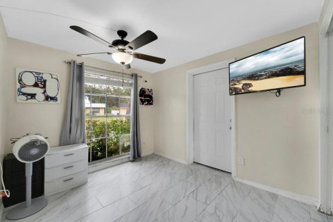 Villa ou maison à vendre à Tampa, Floride: 4 chambres, 108.7 m2 № 1846821 - photo 22