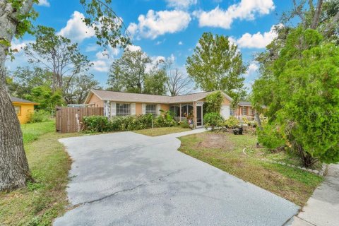 Villa ou maison à vendre à Tampa, Floride: 4 chambres, 108.7 m2 № 1846821 - photo 1