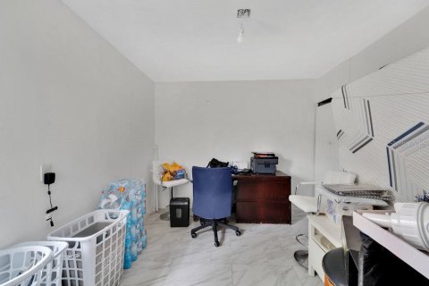 Villa ou maison à vendre à Tampa, Floride: 4 chambres, 108.7 m2 № 1846821 - photo 16