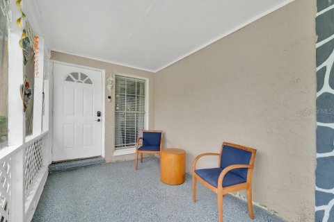 Villa ou maison à vendre à Tampa, Floride: 4 chambres, 108.7 m2 № 1846821 - photo 5