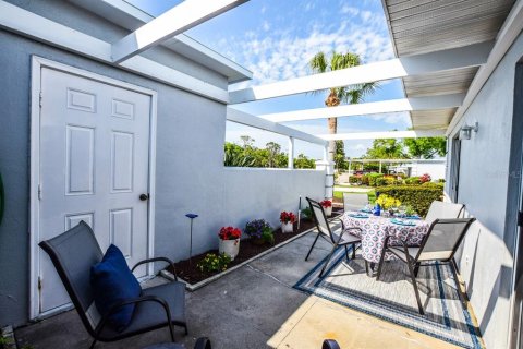 House in Venice, Florida 2 bedrooms, 120.12 sq.m. № 1066332 - photo 29