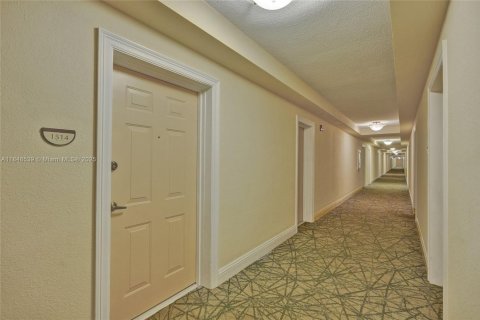 Condominio en venta en Hollywood, Florida, 1 dormitorio, 69.21 m2 № 1848804 - foto 16