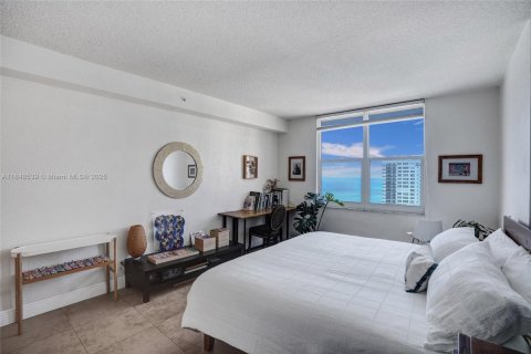 Condominio en venta en Hollywood, Florida, 1 dormitorio, 69.21 m2 № 1848804 - foto 12