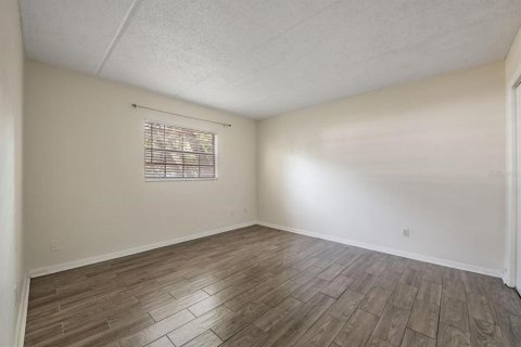Снять в аренду кондоминиум в Тампа, Флорида 2 спальни, 75.25м2, № 2119300 - фото 16
