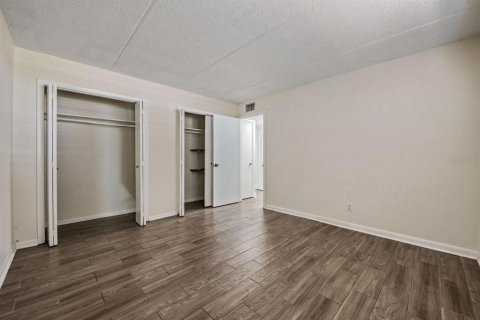 Снять в аренду кондоминиум в Тампа, Флорида 2 спальни, 75.25м2, № 2119300 - фото 17
