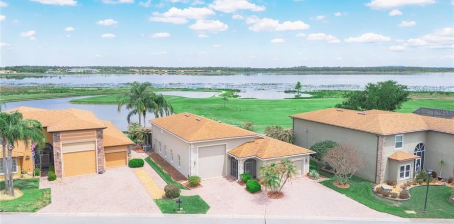 Casa en Lake Wales, Florida 3 dormitorios, 147.62 m2 № 2156171