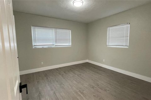 Villa ou maison à louer à Orlando, Floride: 2 chambres, 108.05 m2 № 2115509 - photo 8