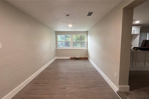 Villa ou maison à louer à Orlando, Floride: 2 chambres, 108.05 m2 № 2115509 - photo 4