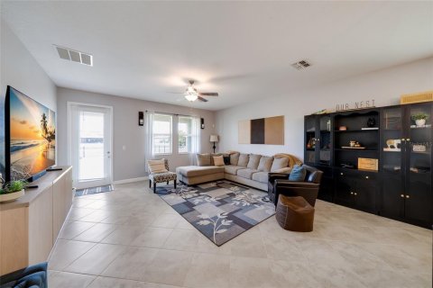 Villa ou maison à vendre à Ruskin, Floride: 4 chambres, 243.03 m2 № 2148071 - photo 10