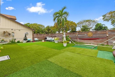 Villa ou maison à vendre à Miami, Floride: 3 chambres, 128.48 m2 № 1991285 - photo 29