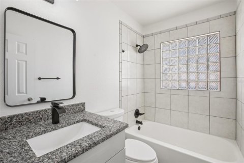 Casa en venta en Apollo Beach, Florida, 3 dormitorios, 151.71 m2 № 1836929 - foto 25