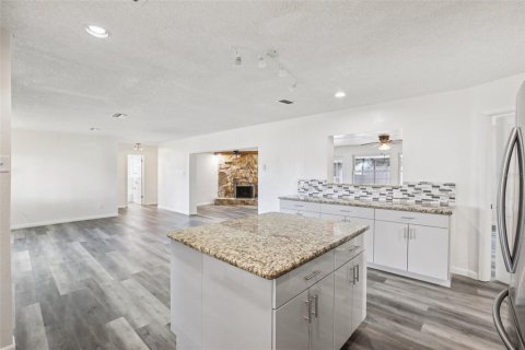 Casa en venta en Apollo Beach, Florida, 3 dormitorios, 151.71 m2 № 1836929 - foto 7