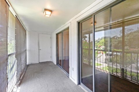 Condo in Orlando, Florida, 2 bedrooms  № 1848084 - photo 21