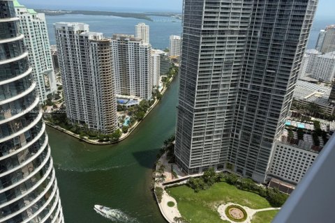 Condominio en venta en Miami, Florida, 2 dormitorios, 228.26 m2 № 1848971 - foto 12