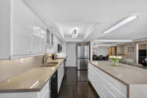 Condo in Palm Beach, Florida, 3 bedrooms  № 2146087 - photo 29