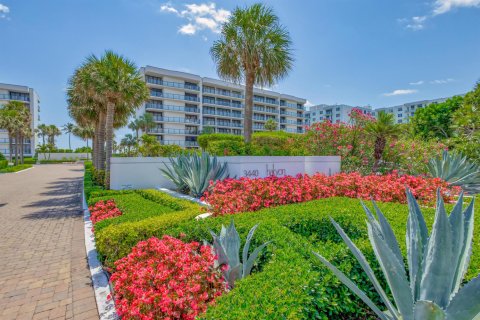 Condo in Palm Beach, Florida, 3 bedrooms  № 2146087 - photo 3