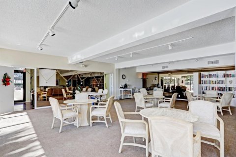 Condo in Palm Beach, Florida, 3 bedrooms  № 2146087 - photo 9