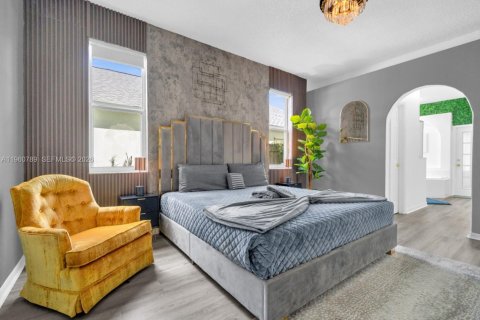 Купить виллу или дом в Киссимми, Флорида 3 комнаты, № 2023525 - фото 10