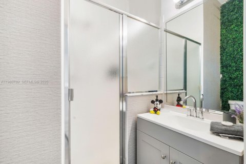 Купить виллу или дом в Киссимми, Флорида 3 комнаты, № 2023525 - фото 12