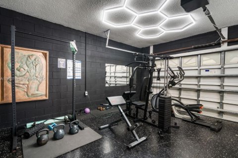 Купить виллу или дом в Киссимми, Флорида 3 комнаты, № 2023525 - фото 9