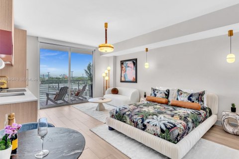 Condo in Miami, Florida № 2254008 - photo 5