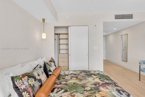 Condo in Miami, Florida № 2254008 - photo 10