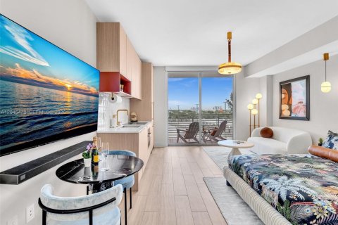 Condo in Miami, Florida № 2254008 - photo 4