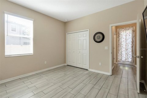 House in Wesley Chapel, Florida 5 bedrooms, 328.04 sq.m. № 2201939 - photo 18