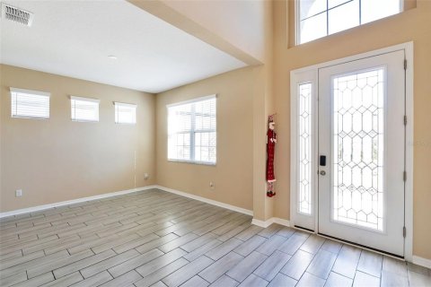 House in Wesley Chapel, Florida 5 bedrooms, 328.04 sq.m. № 2201939 - photo 4