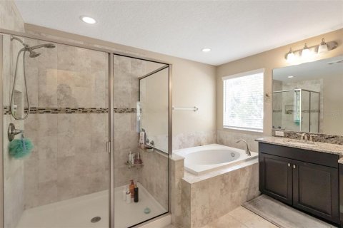 House in Wesley Chapel, Florida 5 bedrooms, 328.04 sq.m. № 2201939 - photo 27