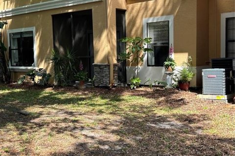 Condo in Palm Harbor, Florida, 1 bedroom  № 1608302 - photo 20