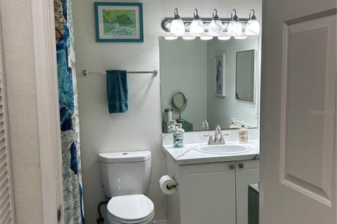 Condo in Palm Harbor, Florida, 1 bedroom  № 1608302 - photo 13