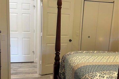 Condo in Palm Harbor, Florida, 1 bedroom  № 1608302 - photo 10