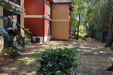 Condo in Palm Harbor, Florida, 1 bedroom  № 1608302 - photo 22