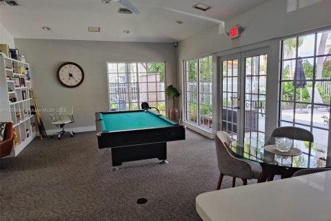 Condo in West Palm Beach, Florida, 2 bedrooms  № 1933954 - photo 30