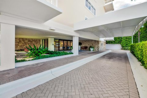 Copropriété à vendre à Palm Beach, Floride: 2 chambres, 113.34 m2 № 2387257 - photo 7
