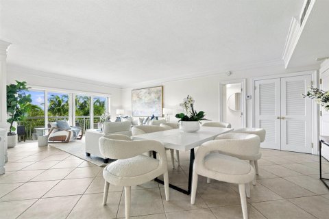 Copropriété à vendre à Palm Beach, Floride: 2 chambres, 113.34 m2 № 2387257 - photo 16