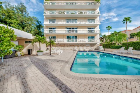 Copropriété à vendre à Palm Beach, Floride: 2 chambres, 113.34 m2 № 2387257 - photo 5