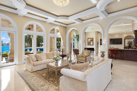 Villa ou maison à vendre à Fort Lauderdale, Floride: 5 chambres, 961.07 m2 № 2082481 - photo 16