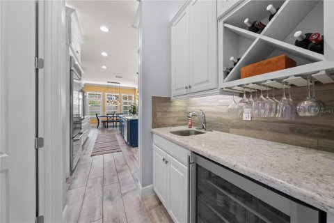 Villa ou maison à louer à Orlando, Floride: 5 chambres, 377.37 m2 № 2430595 - photo 26