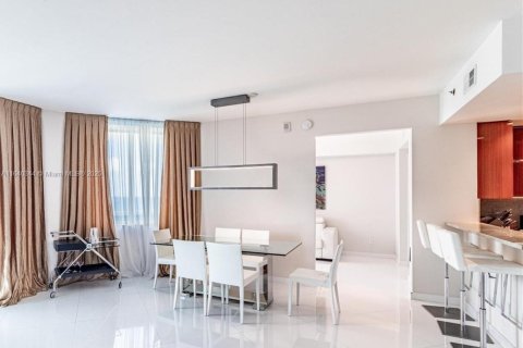 Condominio en venta en Hollywood, Florida, 3 dormitorios, 193.98 m2 № 2035442 - foto 5