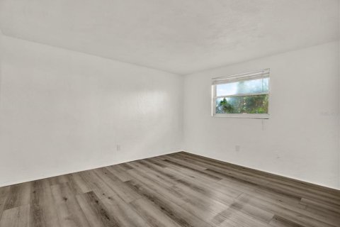 Villa ou maison à vendre à Seminole, Floride: 3 chambres, 170.57 m2 № 2267322 - photo 15