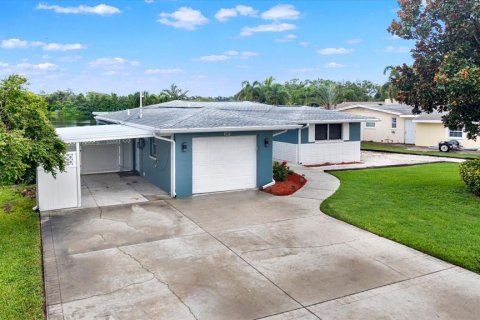 Villa ou maison à Seminole, Floride 3 chambres, 170.57 m2 № 2267322