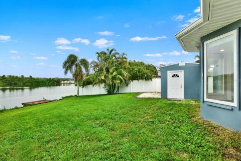 Villa ou maison à vendre à Seminole, Floride: 3 chambres, 170.57 m2 № 2267322 - photo 18